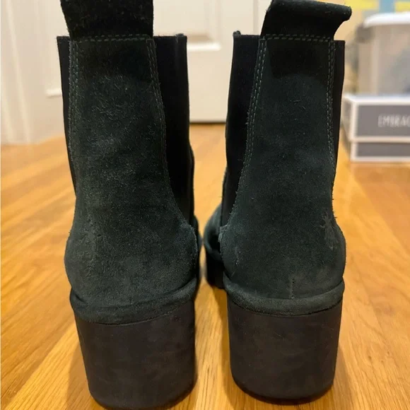 Fly London Green Suede Ankle Boots, Sz 9.5 - Picture 4 of 5